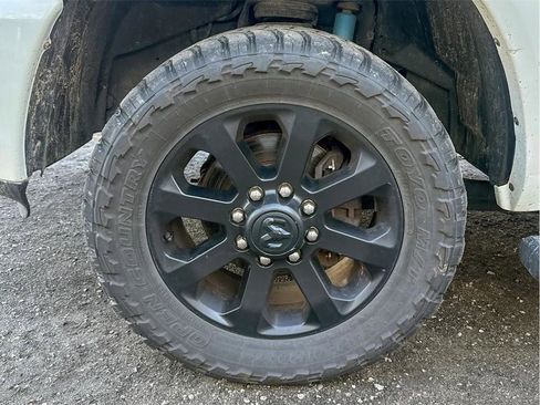 Used 2018 RAM 2500 Laramie w/ Sport Appearance Group AWD/4WD image 2