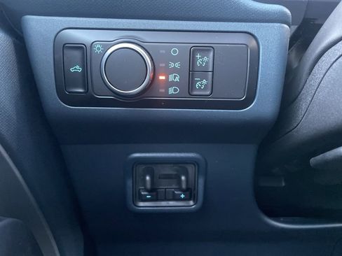 New 2025 Ford Maverick XLT w/ Black Appearance Package image 19