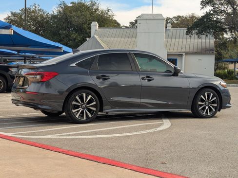 Certified 2023 Honda Civic EX image 4