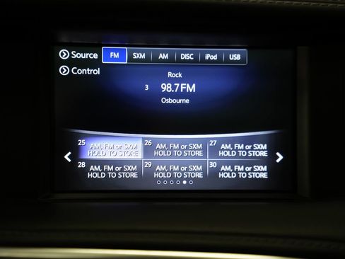 Used 2019 INFINITI QX30 w/ Navigation Package image 19