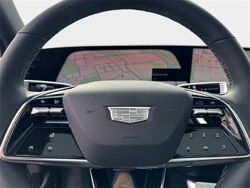 New 2025 Cadillac Lyriq Luxury image 23