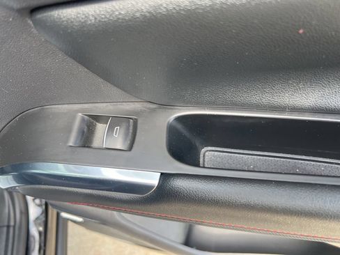 Used 2024 Chevrolet Traverse RS w/ LPO, Floor Liner Package AWD/4WD image 48
