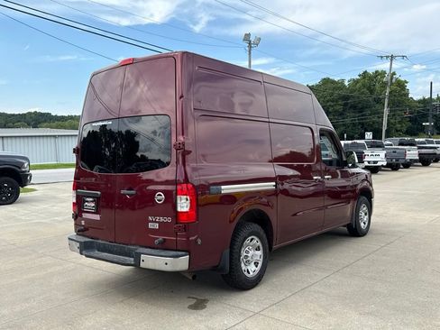 Used 2012 Nissan NV 2500 SV w/ Side Curtain Airbag Pkg RWD image 15