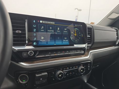 Used 2025 Chevrolet Silverado 1500 LT image 26