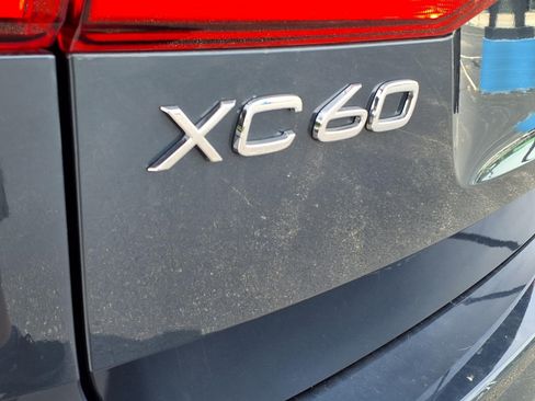 Used 2026 Volvo XC60 B5 Plus w/ Climate Package AWD/4WD image 5