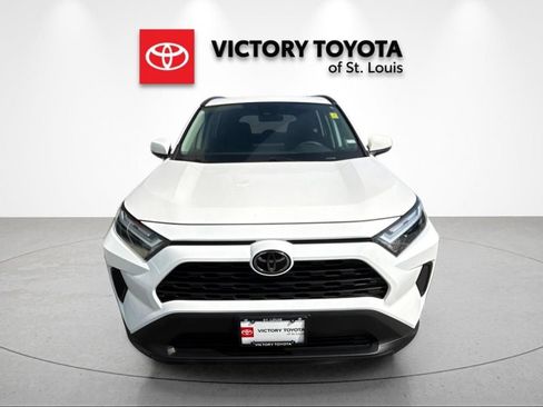 Used 2024 Toyota RAV4 XLE FWD image 8