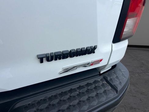 Used 2026 Chevrolet Colorado ZR2 w/ Technology Package AWD/4WD image 34