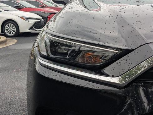 Certified 2025 Toyota Grand Highlander FWD image 12