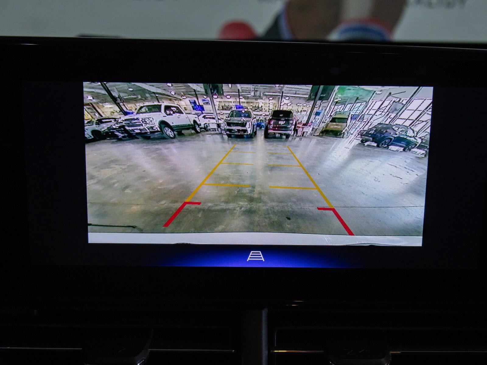 Used 2025 Chevrolet Trax RS w/ Driver Confidence Package FWD image 6