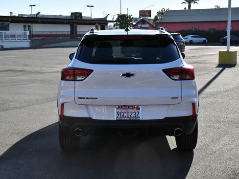 Used 2023 Chevrolet TrailBlazer RS w/ Convenience Package image 7