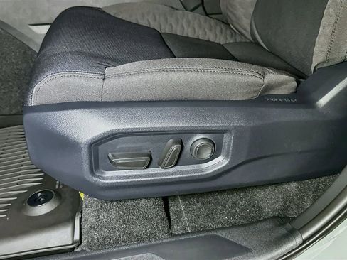 New 2026 Toyota Tundra SR5 AWD/4WD image 13