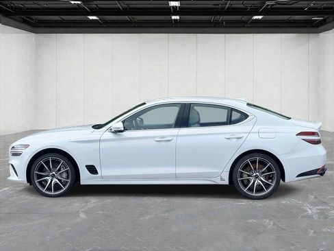 Used 2024 Genesis G70 2.5T AWD/4WD image 8