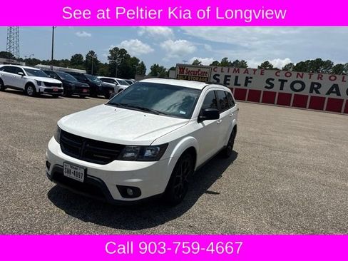 Used 2019 Dodge Journey SE w/ Premium Group FWD image 3