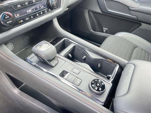 Used 2024 Nissan Pathfinder Rock Creek image 20