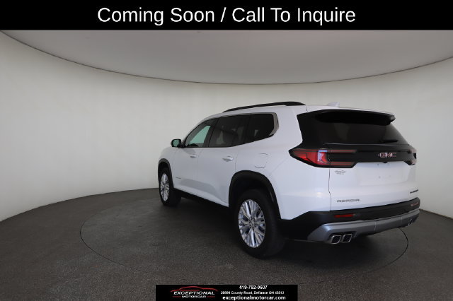 Used 2025 GMC Acadia Elevation w/ Elevation Premium Package FWD image 11