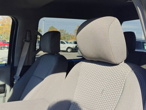 Used 2019 Ford F150 XLT w/ Trailer Tow Package image 12