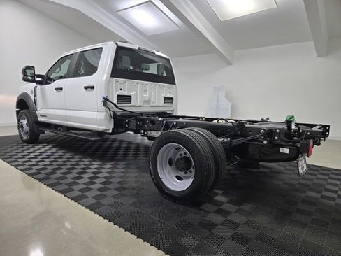 New 2025 Ford F550 4x4 Crew Cab Super Duty image 4