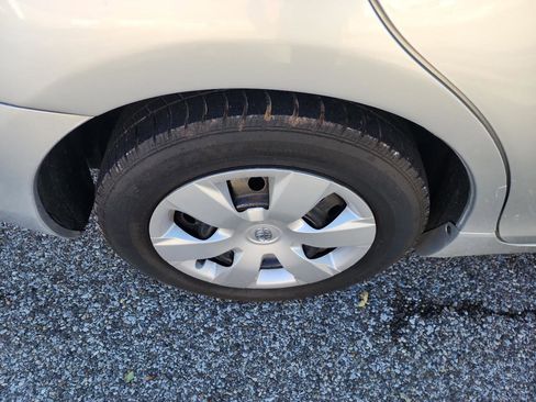 Used 2008 Toyota Camry LE image 14