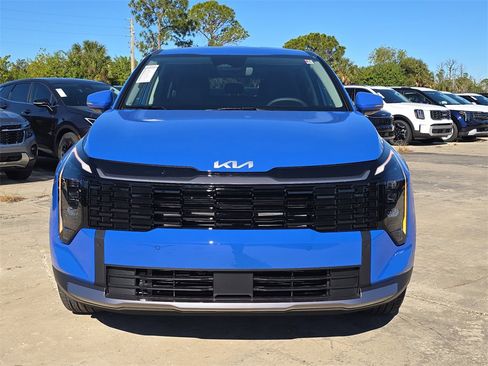 New 2026 Kia Sportage EX image 3