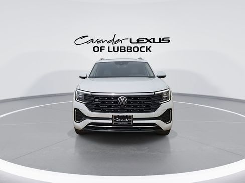 Used 2024 Volkswagen Atlas SEL Premium R-Line AWD/4WD image 3