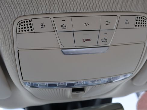 Certified 2022 Mercedes-Benz GLC 300 w/ Premium Package Lite image 42