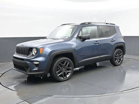 Used 2021 Jeep Renegade Latitude image 2