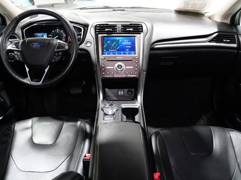 Used 2020 Ford Fusion Energi Titanium image 10