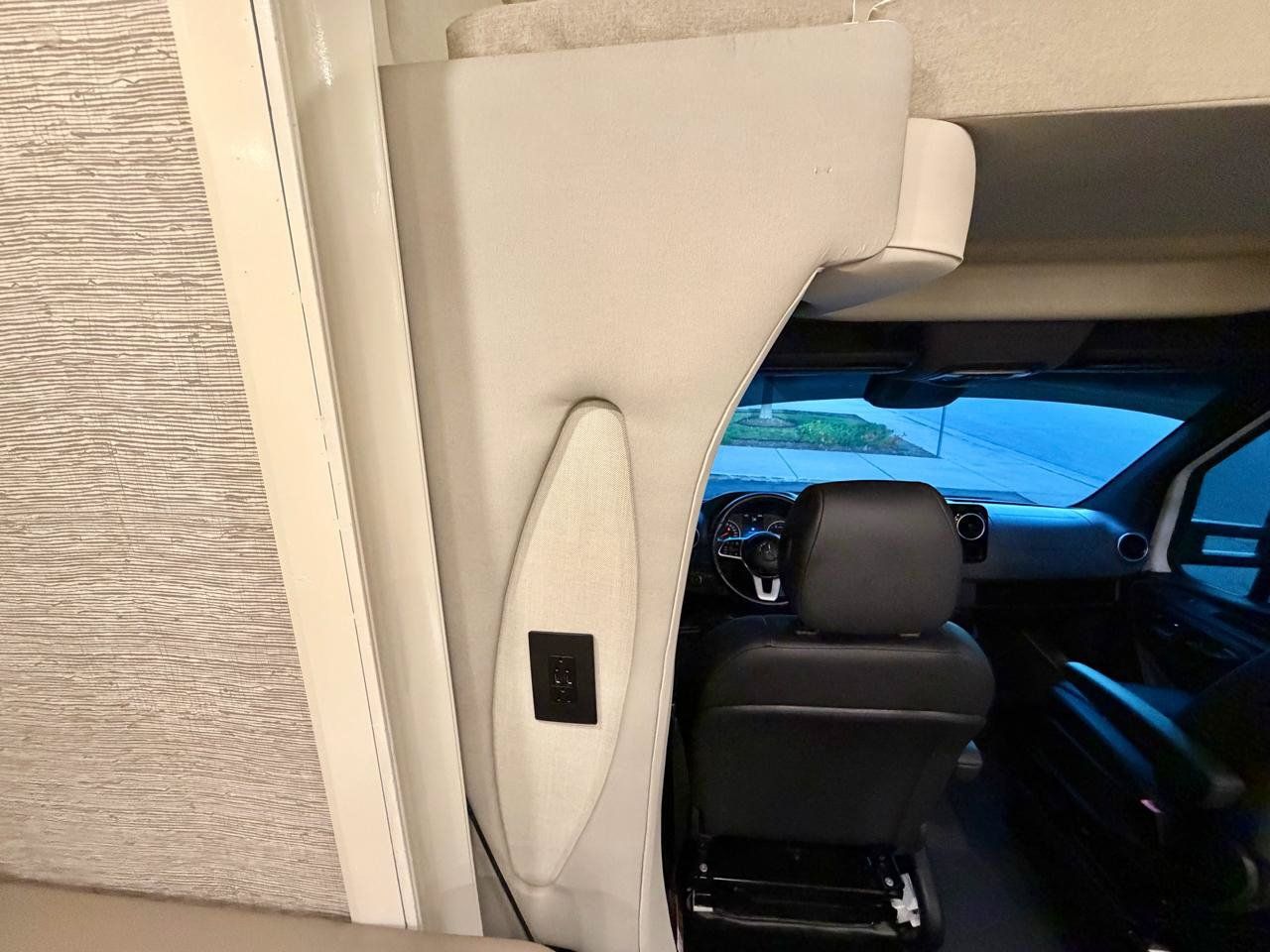 Used 2019 Mercedes-Benz Sprinter 170 image 69