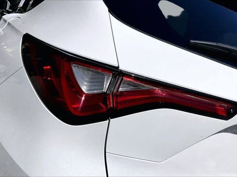 Used 2024 Acura MDX FWD w/ Technology Package image 29