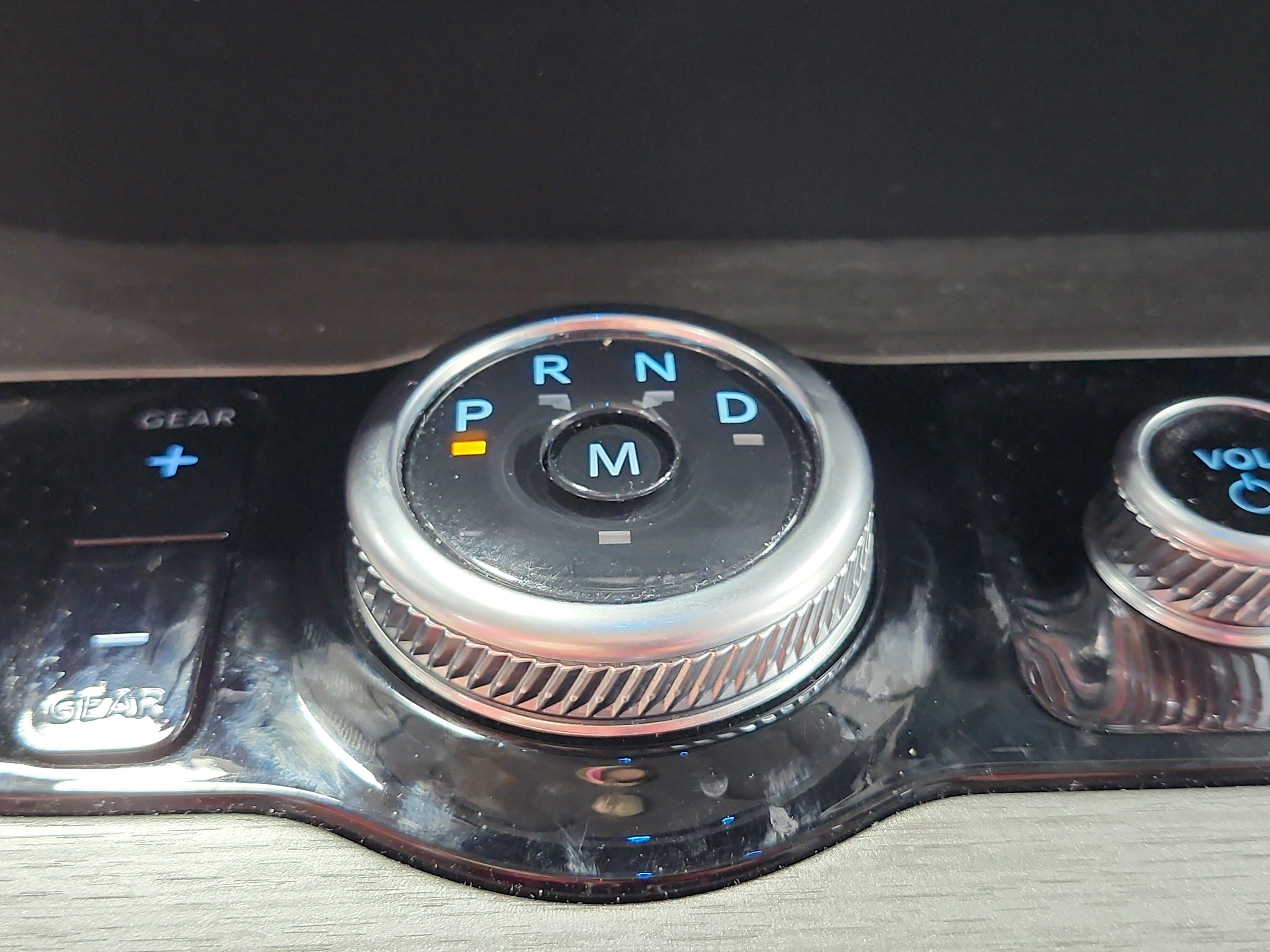 Used 2025 Ford Expedition Platinum AWD/4WD image 29