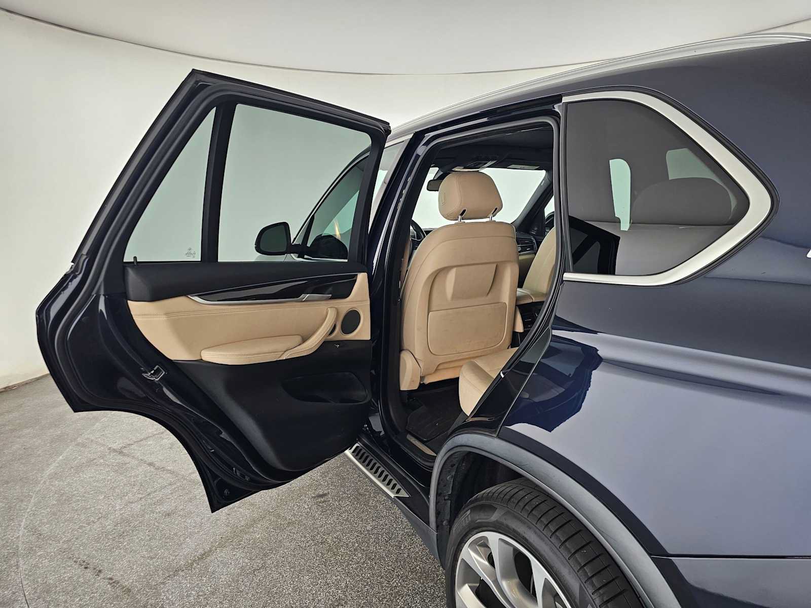 Used 2017 BMW X5 xDrive40e AWD/4WD image 15