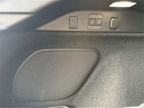 New 2026 Lexus RX 450h AWD image 19