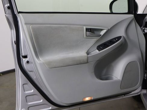 Used 2015 Toyota Prius Two image 20