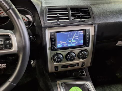 Used 2011 Dodge Challenger SRT8 w/ Green w/Envy Group image 16