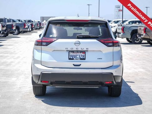 Used 2025 Nissan Rogue SV AWD/4WD image 7