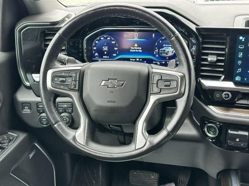 Certified 2022 Chevrolet Silverado 1500 LT Trail Boss w/ Convenience Package II image 12