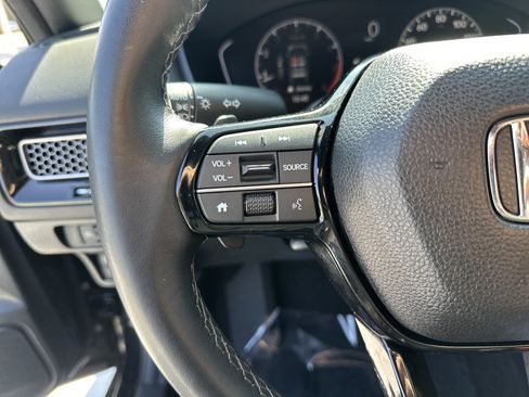 Used 2023 Honda Civic Sport image 19