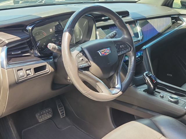 Used 2020 Cadillac XT6 Premium Luxury AWD/4WD image 23