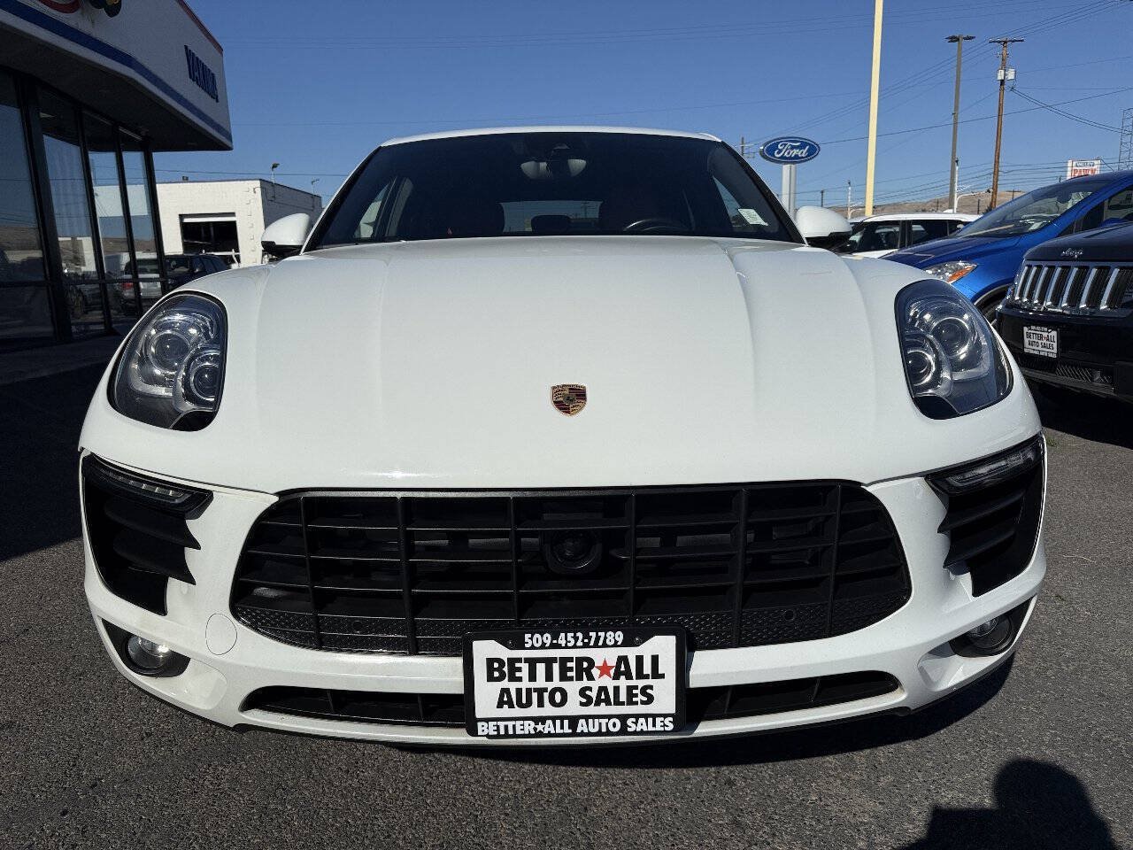Used 2017 Porsche Macan S AWD/4WD image 3