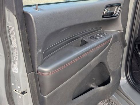 Used 2024 Dodge Durango GT image 19