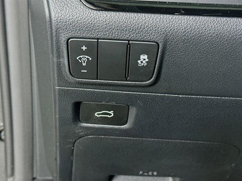 Used 2025 Kia K5 LXS image 17