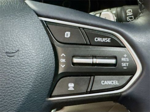 Used 2022 Hyundai Palisade SEL w/ Premium Package image 17