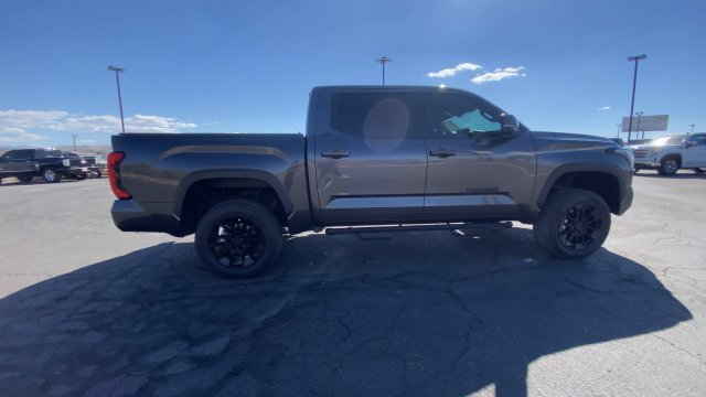 Used 2024 Toyota Tundra SR5 w/ Advanced Technology Package AWD/4WD image 9
