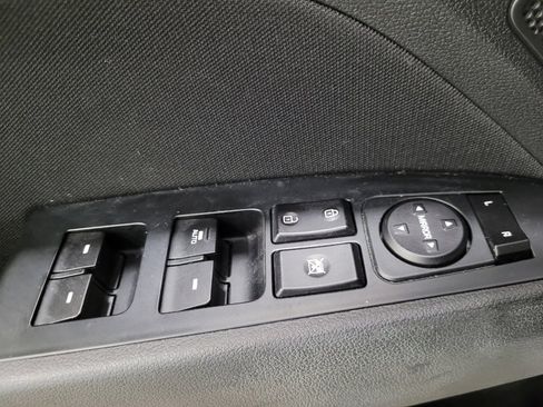 Used 2018 Hyundai Elantra Value Edition w/ Cargo Package FWD image 27