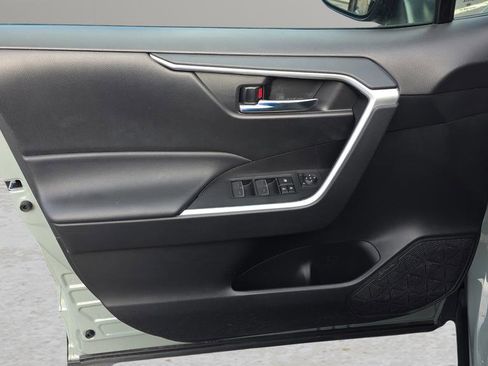 Used 2023 Toyota RAV4 XLE image 9