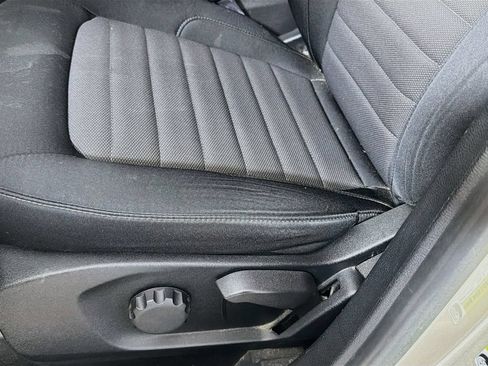 Used 2018 Ford Edge SE AWD/4WD image 22