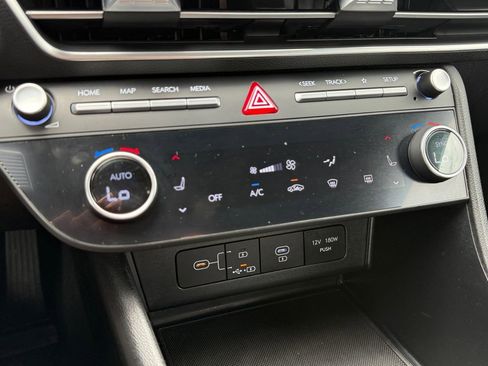 Used 2024 Hyundai Sonata SEL FWD image 35