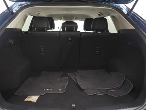 Used 2020 MAZDA CX-5 Touring FWD image 9