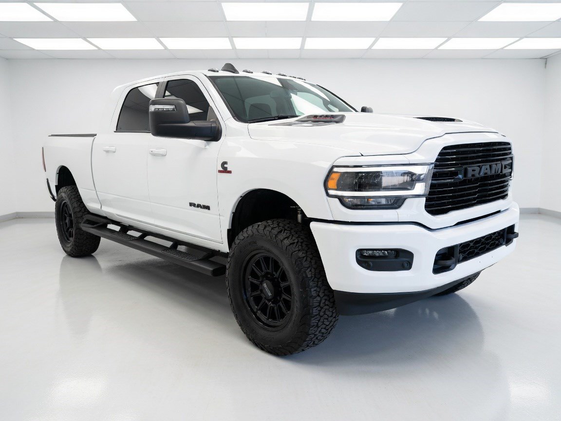 Used 2024 RAM 2500 Laramie w/ Night Edition AWD/4WD image 3