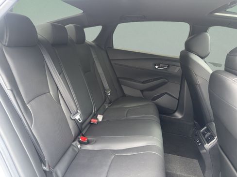 Used 2025 Honda Accord Sport image 31